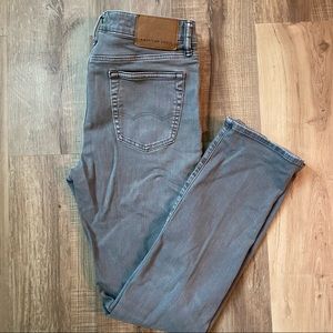 American Eagle Next Level Flex Slim Straight Jeans